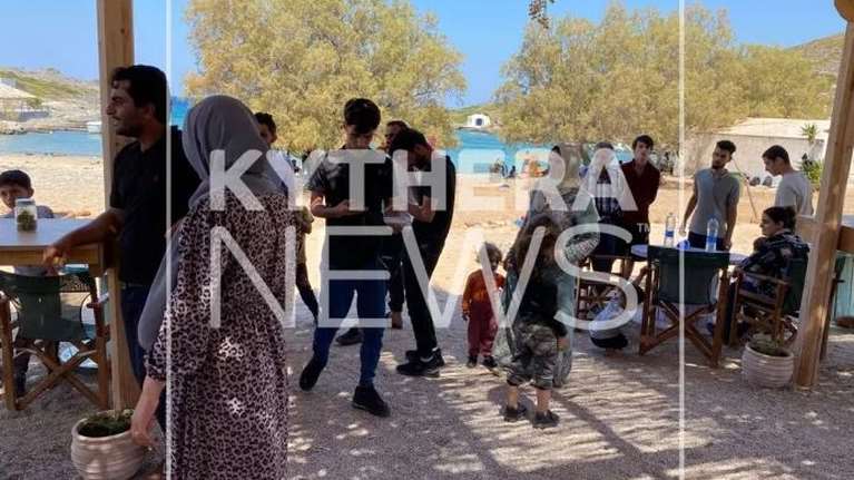 Απίστευτο: Και 3ο σκάφος με μετανάστες στα Κύθηρα- Συνολικά 237 &quot;αφίξεις&quot; μέσα σε λιγότερες από 48 ώρες