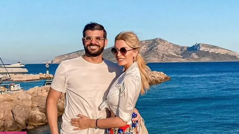 Κατερίνα Καινούργιου: Περιγράφει το νυφικό της - "Κλειστό μέχρι πάνω, όλη η πλάτη έξω, με στενή μέση"