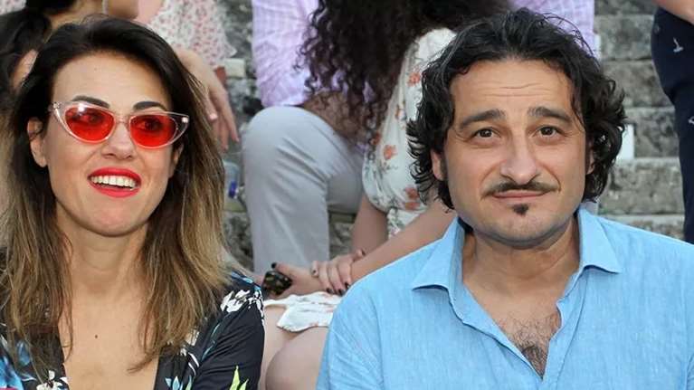 Η Λίνα Πρίντζου βούτηξε πρώτη φορά για τον σταυρό - Οι φωτογραφίες στη θάλασσα, ανήμερα των Θεοφανείων