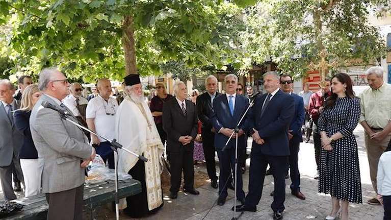 &quot;Μένουμε Βυζάντιο&quot;: Μνημόσυνο για τον Κωνσταντίνο Παλαιολόγο έκανε ο περιφερειάρχης Αττικής Γιώργος Πατούλης