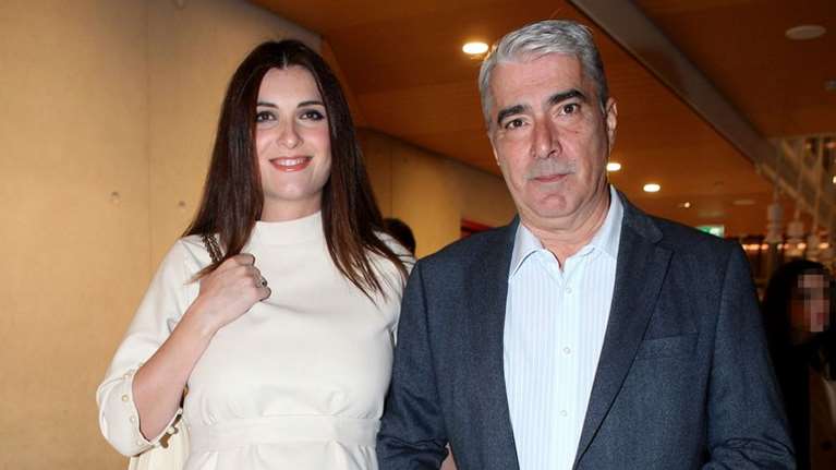 Εκανε την κόρη ο Σίμος Κεδίκογλου: &quot;Είναι υπέροχο ντουέτο με τον Βασίλη μας&quot;