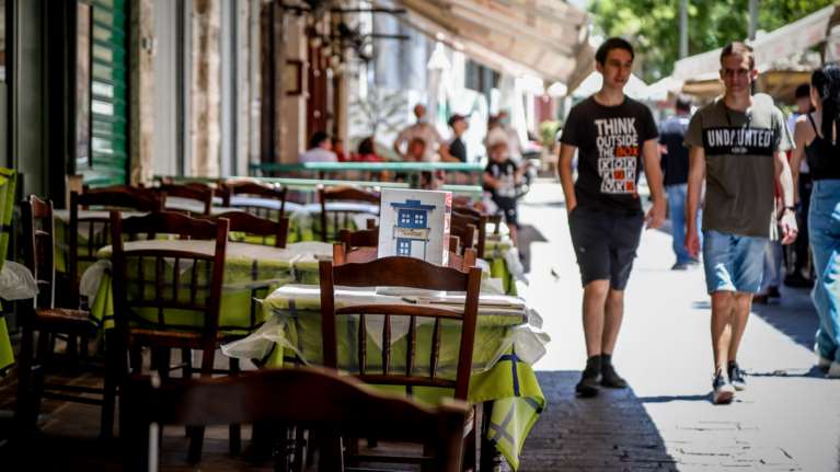 Σκουτέλης: Θα μπορούσε να λειτουργήσει συντεταγμένα η εστίαση πριν από το Πάσχα