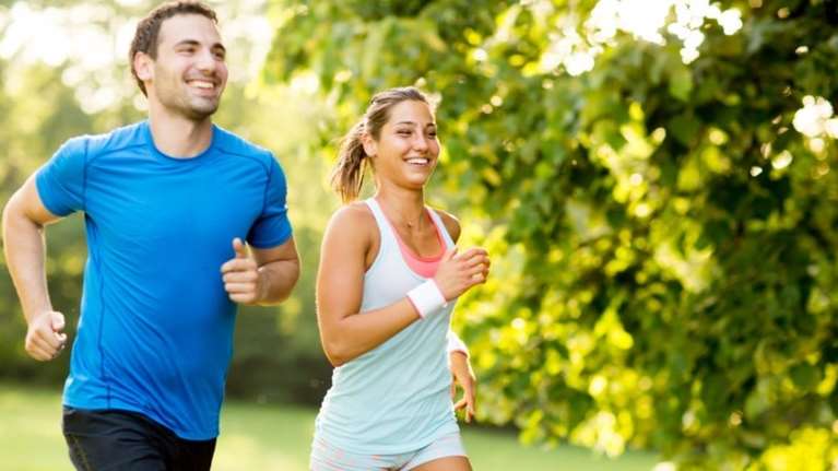 Τα μυστικά για να ζήσουμε περισσότερο και καλύτερα - Τι αποκαλύπτει κορυφαίος γενετιστής