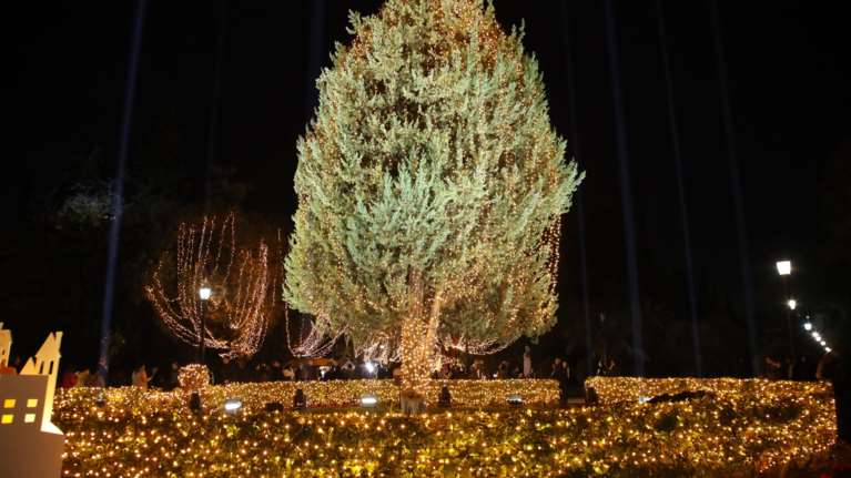 Το Χριστουγεννιάτικο Χωριό στο Πεδίον του Άρεως  ανοίγει τις πύλες του αύριο