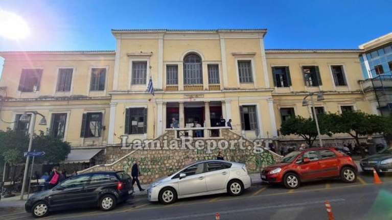 Κύκλωμα κοκαΐνης: Προφυλακίστηκε ο λιμενικός - &quot;Ό,τι έγινε, έγινε μεταξύ μιας παρέας φίλων και συγγενών&quot;