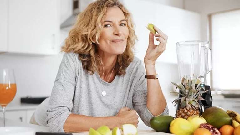 10 tips που βοηθούν να &quot;προλάβουμε&quot; τον καρκίνο του μαστού