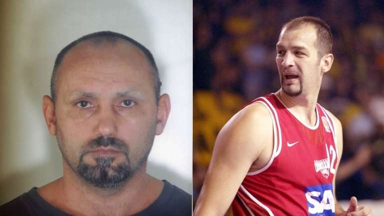 Όταν η Αστυνομία πανηγύριζε ότι έπιασε τον Β. Παλαιοκώστα, αλλά ταλαιπωρούσε έναν μπασκετμπολίστα-Το τζιπ και τα &quot;άπταιστα&quot; αγγλικά