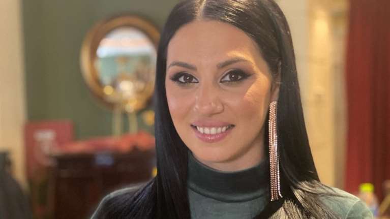 Tέμπη: "Ο σύζυγός της έμαθε για τον θάνατο της Αθηνάς την ημέρα της κηδείας της" - Τι αποκαλύπτει ο αδελφός της 34χρονης