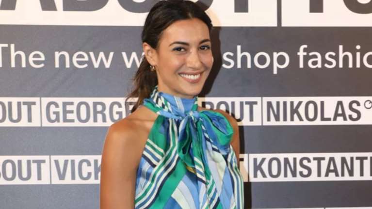 Ευγενία Σαμαρά: Η ηθοποιός του &quot;Σασμού&quot; σε μια εμφάνιση που θα συζητηθεί