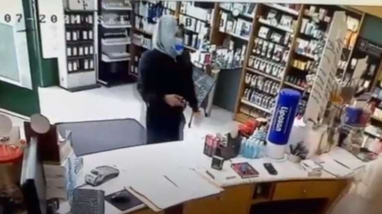 Βίντεο-ντοκουμέντα από τη δράση του ληστή των Βορείων Προαστίων - 13 ληστείες σε Μαρούσι, Πέυκη και Κηφισιά