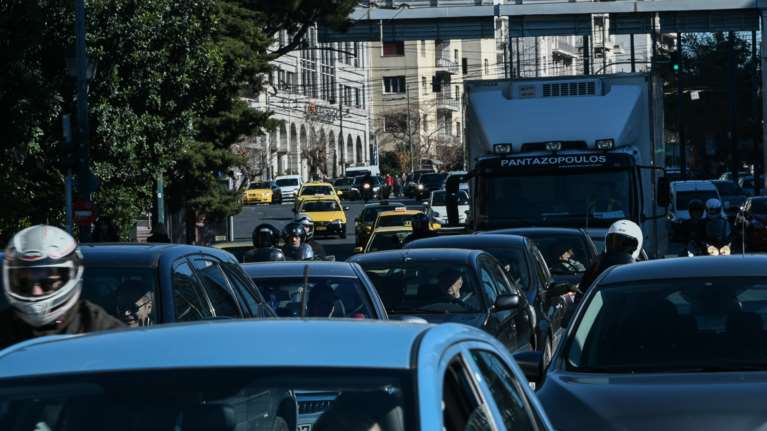 Τροχαίο στην Κηφισίας, στο ύψος του Ψυχικού: Δείτε live την κίνηση στους δρόμους