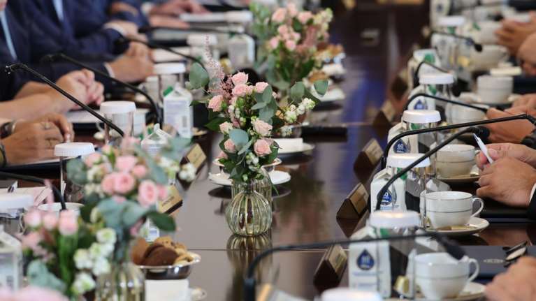 Ποιος είναι ο υπουργός που του ψαλίδισαν τα περιθώρια διαπραγμάτευσης; Το κουίζ της ημέρας