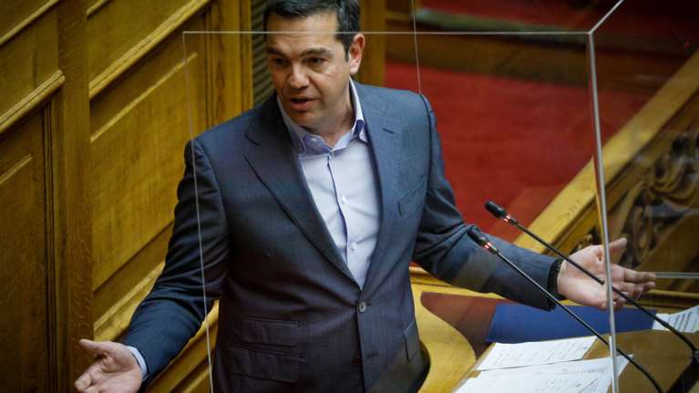 Τσίπρας σε Μητσοτάκη: Πάμε μαζί στον ΣΚΑΙ με τον Αυτιά, με τον Πορτοσάλτε και με όποιον θέλετε, να κάνουμε διάλογο