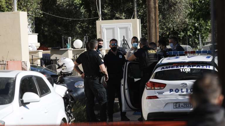 Εγκλημα στα Γλυκά Νερά: Μαρτυρία για ένα &quot;πολύ παλιό Audi&quot; με τρία άτομα που έκοβαν βόλτες στην περιοχή