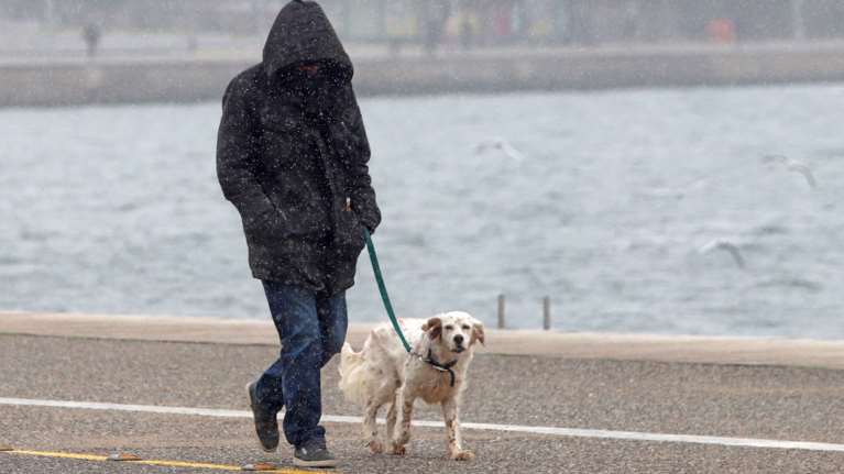 Καιρός: Ερχεται νέα ψυχρή εισβολή τις επόμενες ημέρες - Προσωρινή άνοδος της θερμοκρασίας το Σαββατοκύριακο