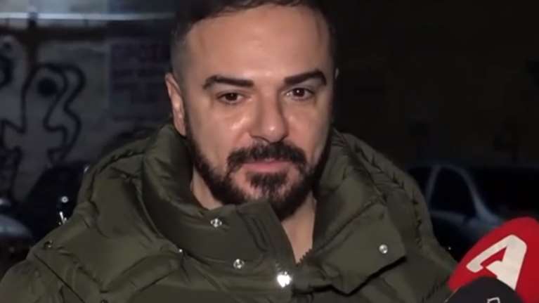 Ο Τριαντάφυλλος απαντά στην Φαίη Σκορδά: "Κι εσύ για τα λεφτά πήγες κορίτσι μου γλυκό"