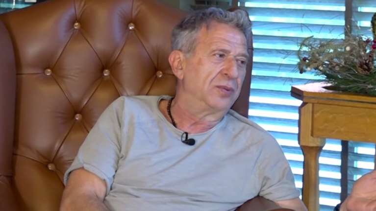 Η αποκάλυψη του Κώστα Κόκλα για το "Σ' Αγαπώ, Μ' Αγαπάς": Είχα ξεκινήσει γυρίσματα με γνωστή πρωταγωνίστρια