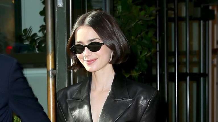 Η Lily Collins έγινε μητέρα: Η πρώτη φωτογραφία του νεογέννητου μωρού και το όνομα