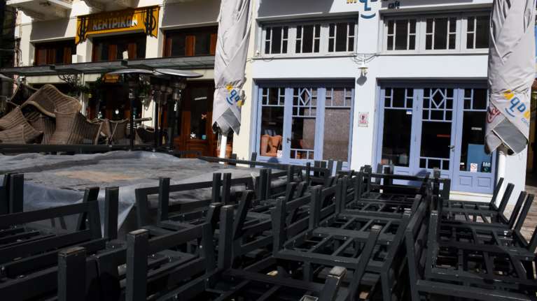 Γεωργιάδης: Το Πάσχα πιθανή περίοδος για να ανοίξει η εστίαση σε εξωτερικούς χώρους