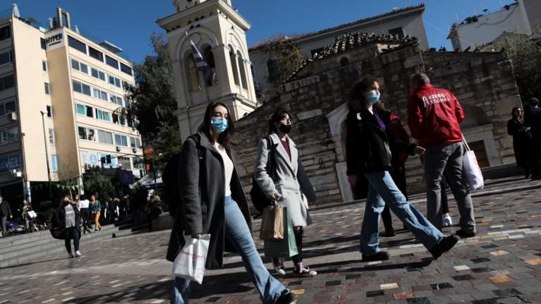 Κορονοϊός: Στο &#39;&#39;κόκκινο&#39;&#39; η Αττική με 1.537 κρούσματα, 818 στη Θεσσαλονίκη - Έξι περιοχές με τριψήφιο αριθμό μολύνσεων