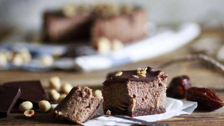 Τέλειο και πανεύκολο vegan cheesecake με σοκολάτα