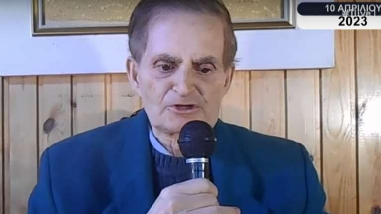 Κωνσταντίνος Παπανικόλας: Η δημόσια καταγγελία λίγες ημέρες πριν πεθάνει - &quot;Ήθελε να μου πάρει τις μετοχές&quot;