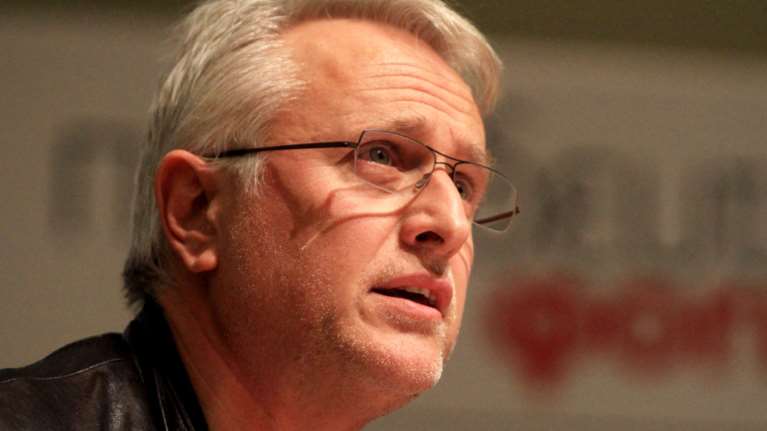 Γιάννης Ραγκούσης: Ο γιος του ταλαιπωρείται ακόμα από τα συμπτώματα του κορονοϊού 1,5 μήνα μετά