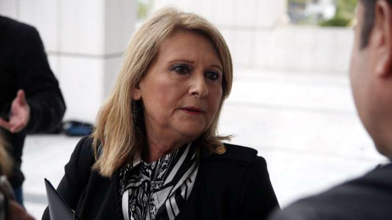 Ο Μπογδάνος καταγγέλλει τη Βούλτεψη για νομιμοποιήσεις μεταναστών - Επειδή τηλεφώνησε στον πρόεδρο της πακιστανικής κοινότητας