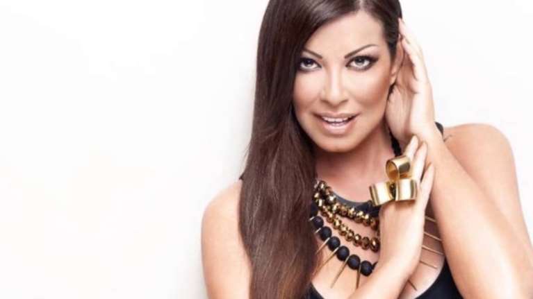 Η Άντζελα Δημητρίου ξεκαθαρίζει τι συνέβη με το &quot;Σπίτι με το Mega&quot;