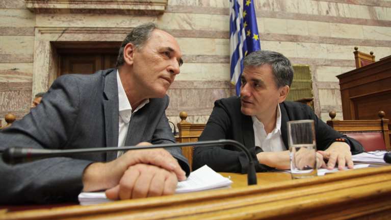 Αυτή την ώρα η νέα τηλεδιάσκεψη με την Τρόικα