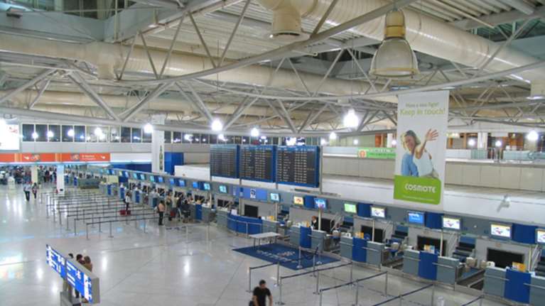 Κουβαλούσε στις αποσκευές του 16 κιλά κάνναβης!Συνελήφθη στο Ε. Βενιζέλος