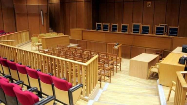 Στον «αέρα» τα πτυχία δικηγόρων που σπούδασαν στην Κύπρο