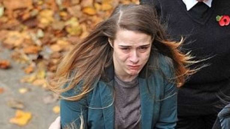 8 χρόνια φυλακή για γυναίκα που παρίστανε τον άντρα στο κρεβάτι