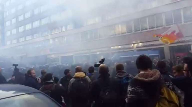 Συμπλοκές διαδηλωτών αστυνομικών στην Ιταλία - ΒΙΝΤΕΟ