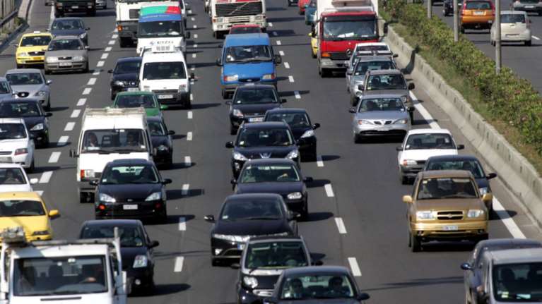 Τα νέα τέλη κυκλοφορίας, σε ποια ΙΧ αυξάνονται