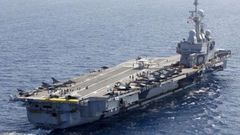 H Γαλλία εντατικοποιεί τους βομβαρδισμούς από αύριο