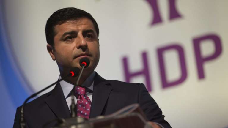 Σώος ο Ντεμιρτάς μετά την απόπειρα εναντίον του