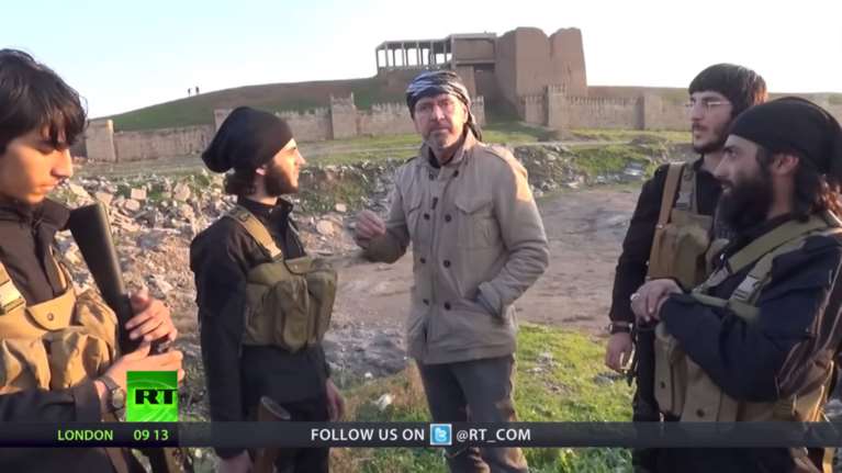 Κορυφαίος δημοσιογράφος στα άδυτα του ISIS