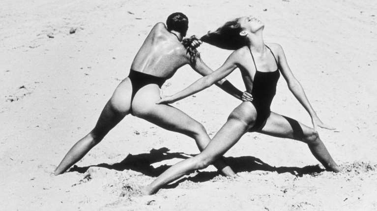 Αυτές είναι οι πιο προκλητικές και σημαντικές φωτογραφίες του Helmut Newton