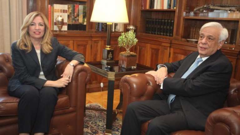 Αιχμηρή επιστολή Γεννηματά σε Παυλόπουλο για τη σύσκεψη