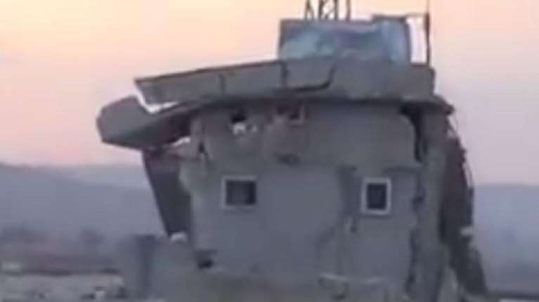 Συνεχίζονται οι βομβαρδισμοί στα σύνορα Συριας-Τουρκίας