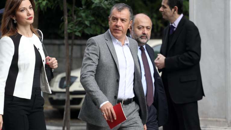 Θεοδωράκης:  Ο Τσίπρας έλεγε ψέμματα για το ασφαλιστικό