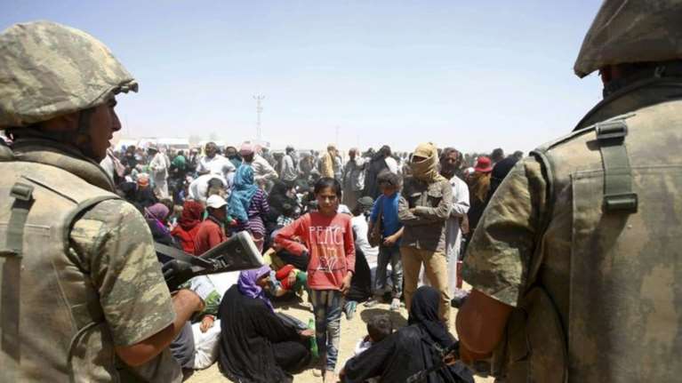 Η Τουρκία μπλόκαρε ήδη 1300 πρόσφυγες να φύγουν για την Ελλάδα