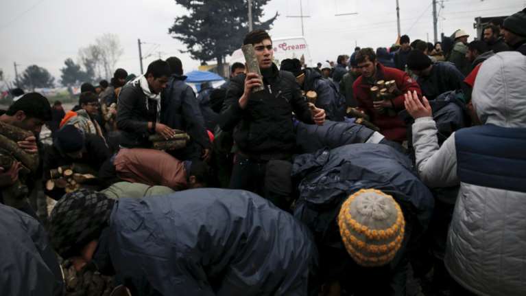 Hotspot για τους πρόσφυγες στην Αλβανία στήνει η Ιταλία