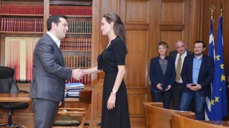 Ποιον από τους συνεργάτες του Τσίπρα γοήτευσε η Τζολί;