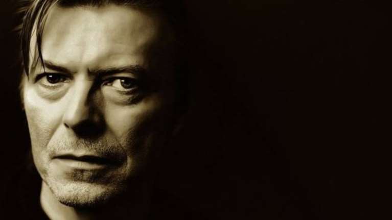 Ο Ντέιβιντ Μπάουι βγαίνει στο ...σφυρί