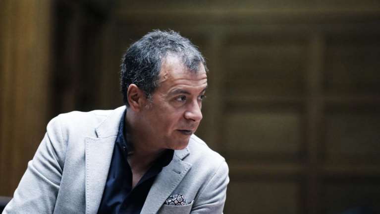 Ποτάμι:Αναγκαίος υπερυπουργός &amp; ενιαία συντονιστική αρχή για το προσφυγικό