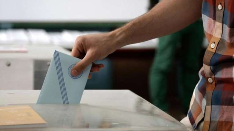 Προβάδισμα 3,8 μονάδων της ΝΔ έναντι του ΣΥΡΙΖΑ