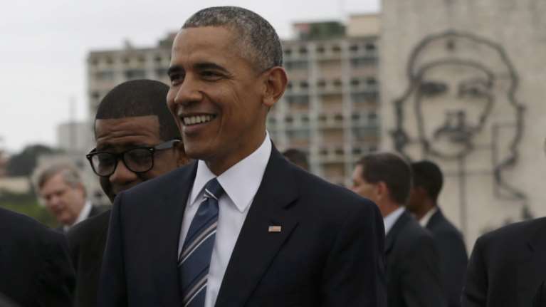 Ο Ομπάμα στην πλατεία της Επανάστασης με τον Τσε Γκεβάρα