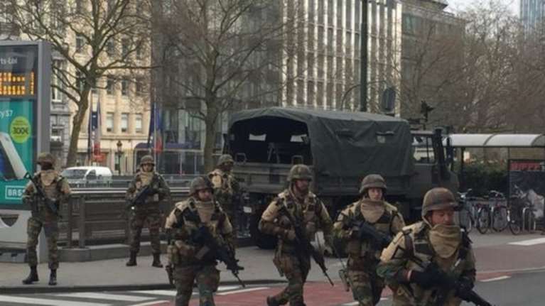 «Μείνετε εκεί που είστε» η εντολή των βελγικών αρχών στους κατοίκους